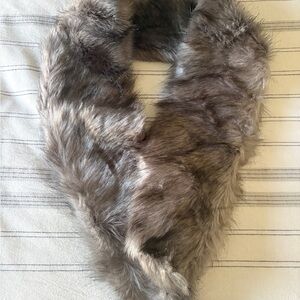 Gray Faux Fur Scarf